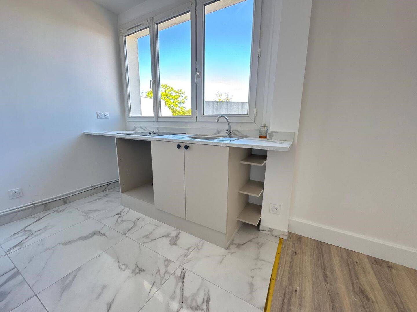 Maison à louer, 44m², OZOIR LA FERRIERE
