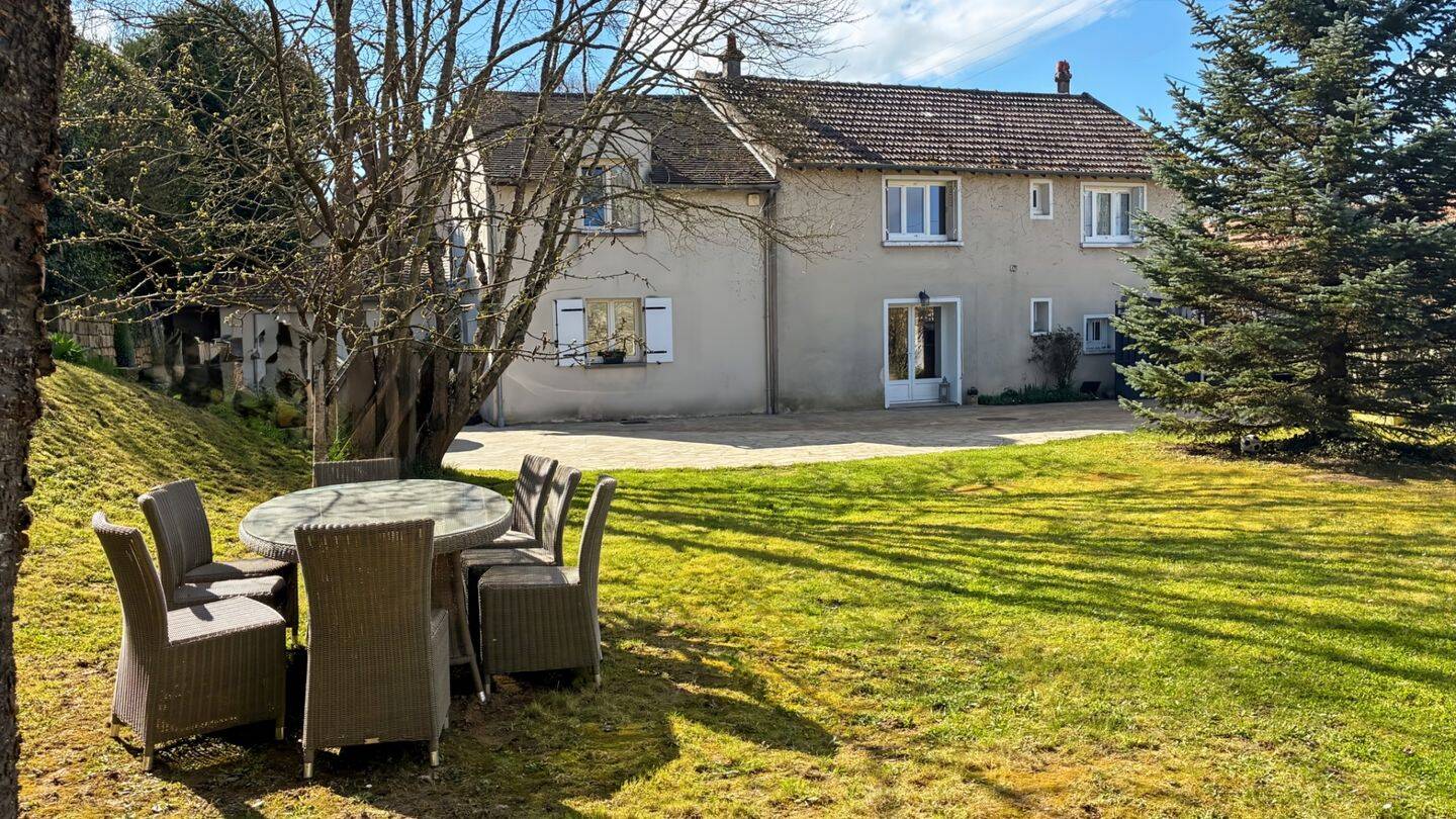 Maison à vendre, 153m², ORMOY LA RIVIERE