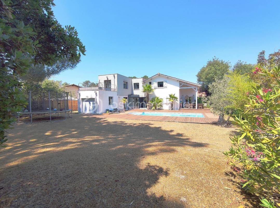 Maison à vendre, 188m², GUJAN MESTRAS