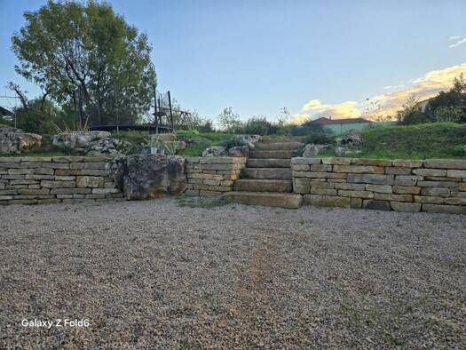 Maison de plain-pied à vendre 330 000 € 6 pièces 4 chambres 115 m² 1 450 m² de terrain La Cavalerie 12230