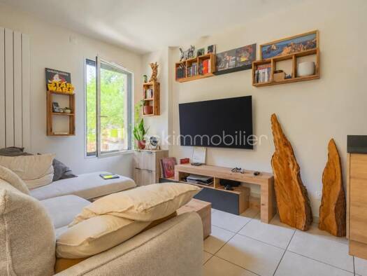 Appartement à vendre 220 000 € 1 pièce 32,57 m² RDC/3 Peripherie Poisy 74330