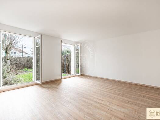 Maison à vendre 598 500 € 6 pièces 5 chambres 122 m² 150 m² de terrain Les Residences Noisy-le-Roi 78590