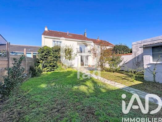 Maison à vendre 420 000 € 6 pièces 4 chambres 146 m² 295 m² de terrain Plessis Tison Nantes 44300