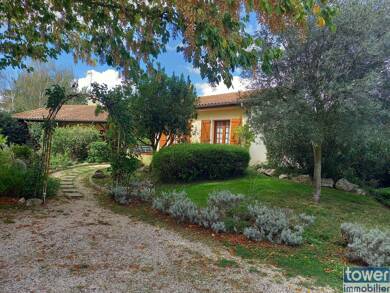 Maison de plain-pied à vendre 299 000 € 4 pièces 3 chambres 130 m² 3 001 m² de terrain Carbonne 31390