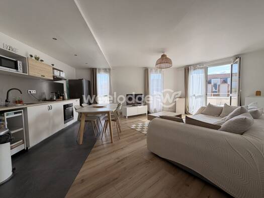 Appartement à vendre 245 000 € 4 pièces 3 chambres 83 m² Étage 3/3 Centre Ville Achères 78260