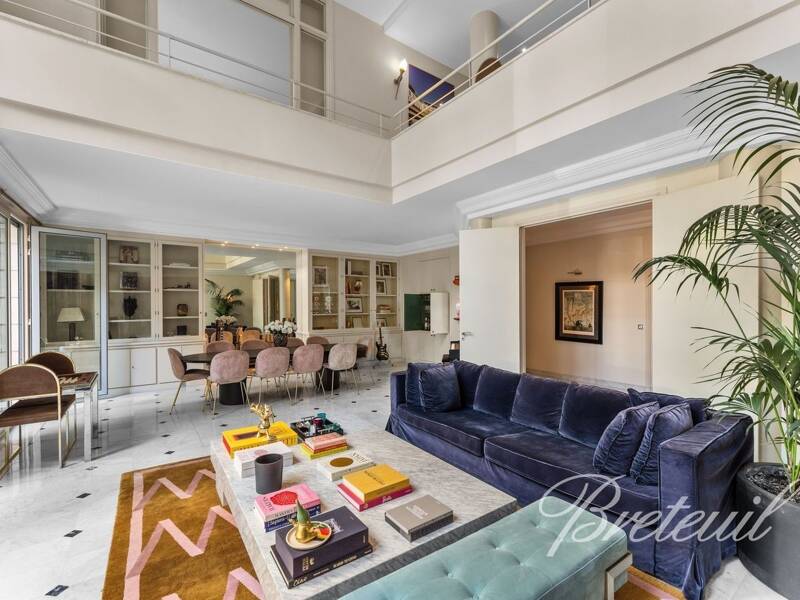 Maison à louer, 240m², PARIS 16E