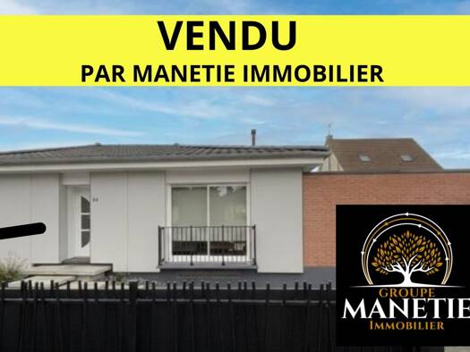 Maison de plain-pied à vendre 292 000 € 3 pièces 2 chambres 95 m² 583 m² de terrain Sud Est Dainville 62000