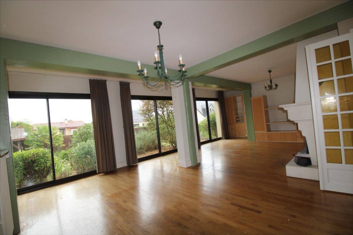 Maison à vendre, 196m², CRIQUEBEUF SUR SEINE