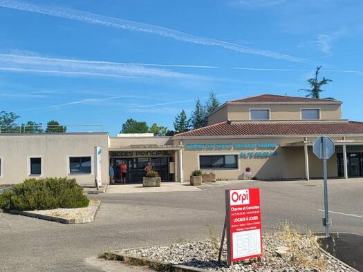 Espace bureau à louer 920 € 63 m² de bureaux Joyeuse 07260