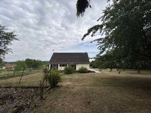 Maison à vendre 240 000 € 5 pièces 3 chambres 90 m² 1 225 m² de terrain Condé-sur-Aisne 02370