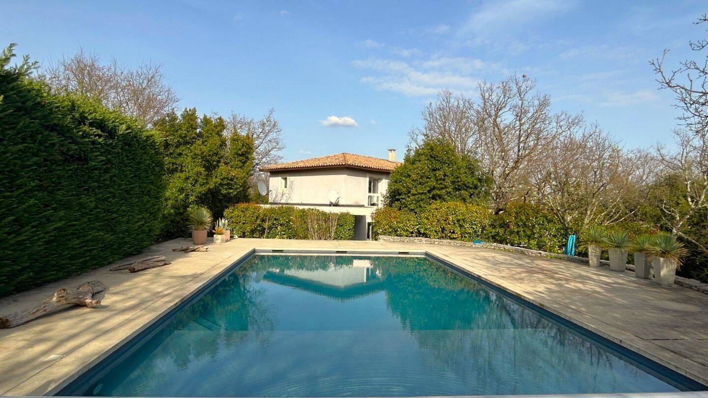 Maison à vendre, 286m², SAINT MARTIN DE LONDRES