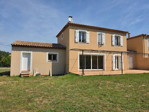 Villa à vendre 368 000 € 5 pièces 4 chambres 145,34 m² 1 380 m² de terrain Néoules 83136