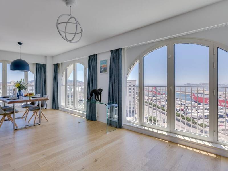 Maison à louer, 96m², MARSEILLE 2E