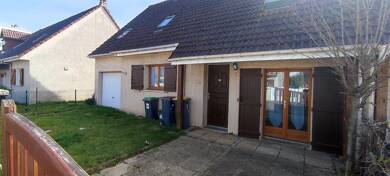 Maison à louer 1 780 € 6 pièces 5 chambres 115,3 m² 259 m² de terrain Carrières-sous-Poissy 78955