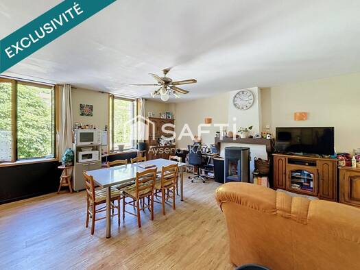 Immeuble à vendre 135 000 € 225 m² Chabot-Mouton Saint-Claude 39200