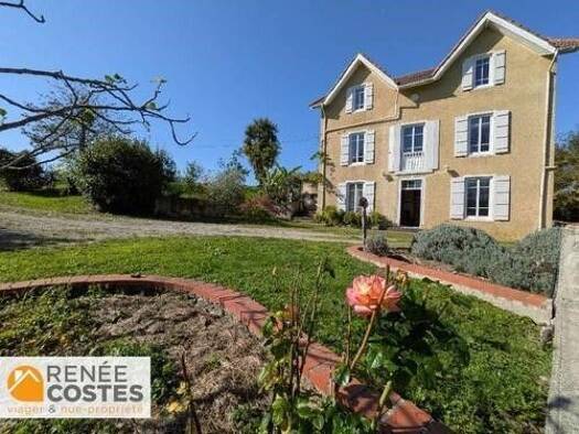 Maison en viager 245 500 € 7 pièces 3 chambres 230 m² 14 000 m² de terrain Le Mas-d'Azil 09290