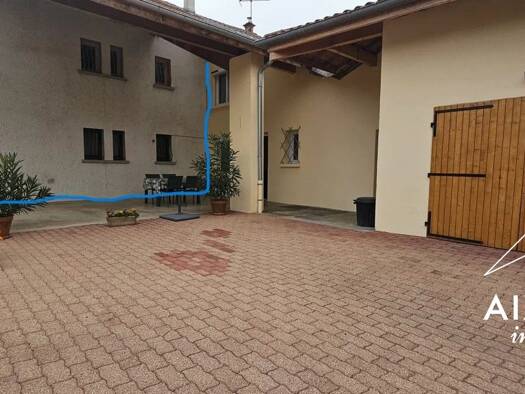 Maison à vendre 249 000 € 4 pièces 3 chambres 110 m² 100 m² de terrain Priay 01160