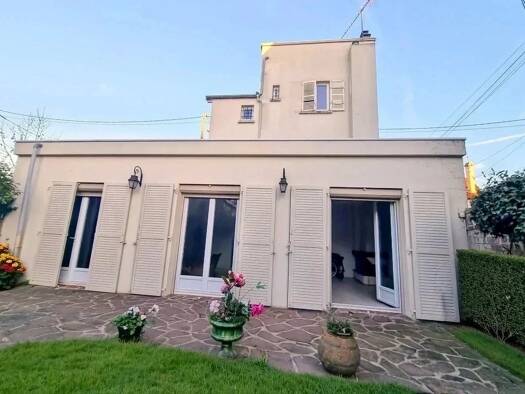 Maison à vendre 1 090 000 € 7 pièces 4 chambres 130 m² Chatou 78400
