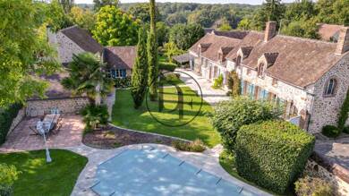 Maison à vendre 865 000 € 8 pièces 4 chambres 258 m² 7 546 m² de terrain Blennes 77940