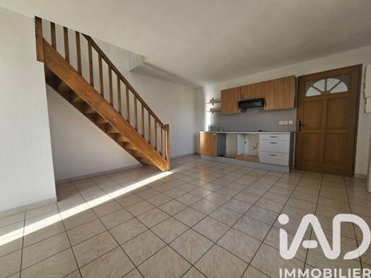 Appartement à vendre 204 000 € 3 pièces 2 chambres 48,1 m² Étage 2/3 Rousset 13790