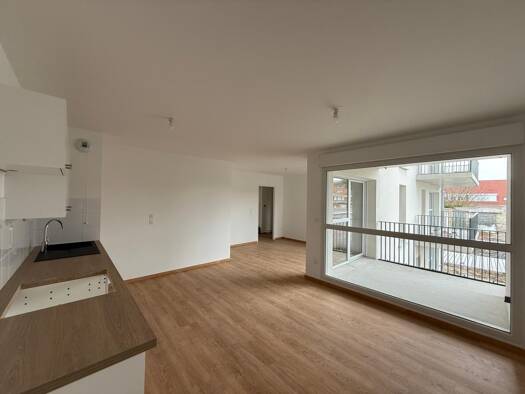 Appartement à louer 815 € 3 pièces 2 chambres 65 m² 1er étage Justice-Fraternité-Linne-Chemin Neuf Roubaix 59100