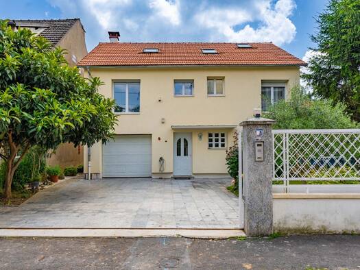 Maison à vendre 1 000 000 € 6 pièces 4 chambres 140 m² 750 m² de terrain Mazurières Rueil-Malmaison 92500
