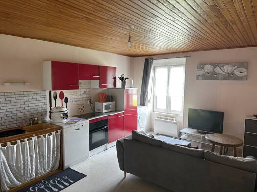 Appartement à louer 450 € 3 pièces 2 chambres 54 m² RDC Guipel 35440