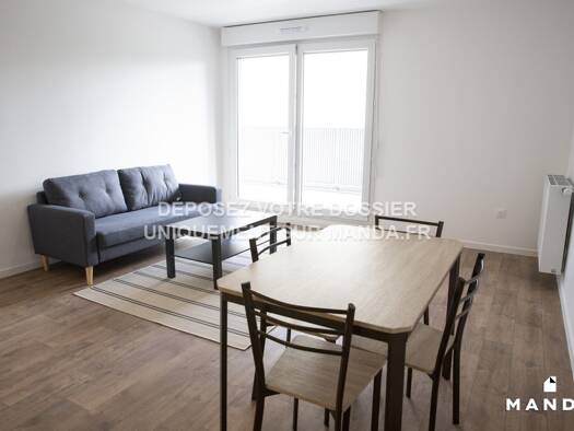 Appartement à louer 1 350 € 2 pièces 1 chambre 48 m² 1er étage Alouettes Fontenay-sous-Bois 94120