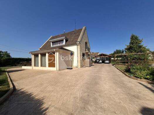 Maison à vendre 539 000 € 7 pièces 5 chambres 244 m² 1 800 m² de terrain Moulins-Saint Opportune Argentan 61200