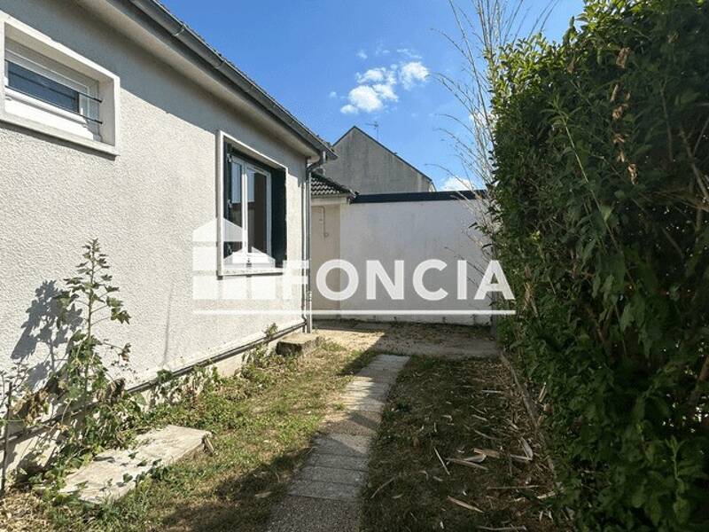 Maison à louer, 61m², FLEURY LES AUBRAIS