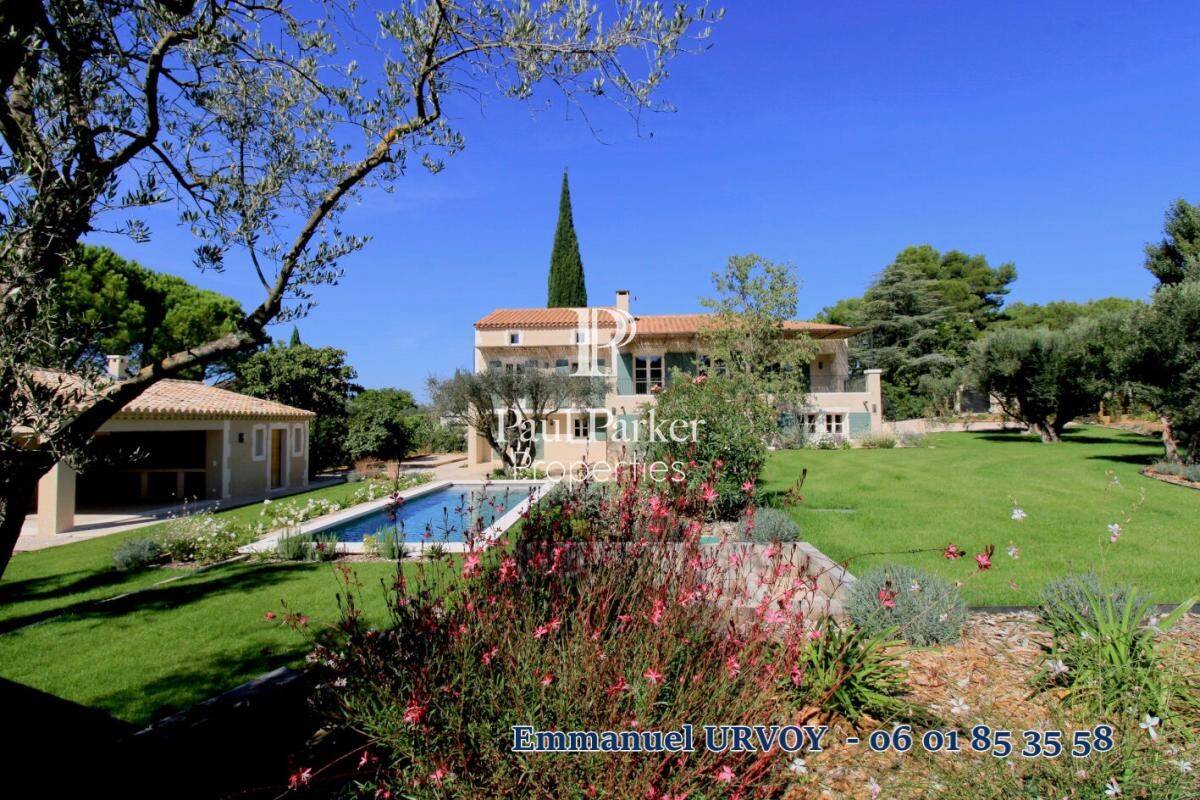 Maison à vendre, 300m², FONTVIEILLE