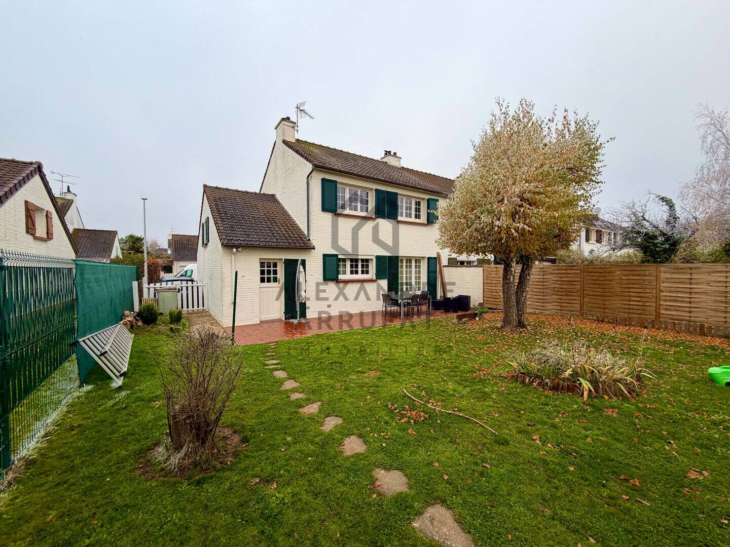 Maison à vendre, 100m², COMBS LA VILLE