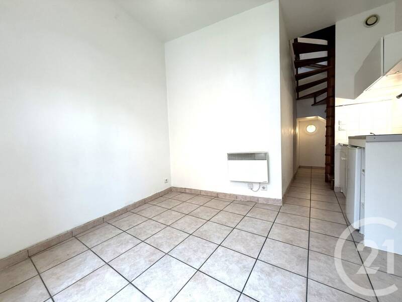 Maison à louer, 29m², ISTRES