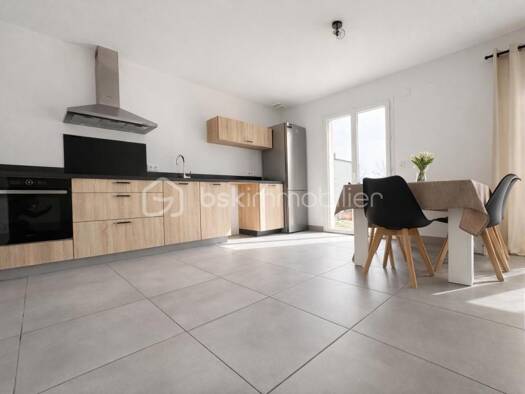 Maison à vendre 326 000 € 5 pièces 4 chambres 104 m² 50 m² de terrain Souillet-Vouise Voiron 38500