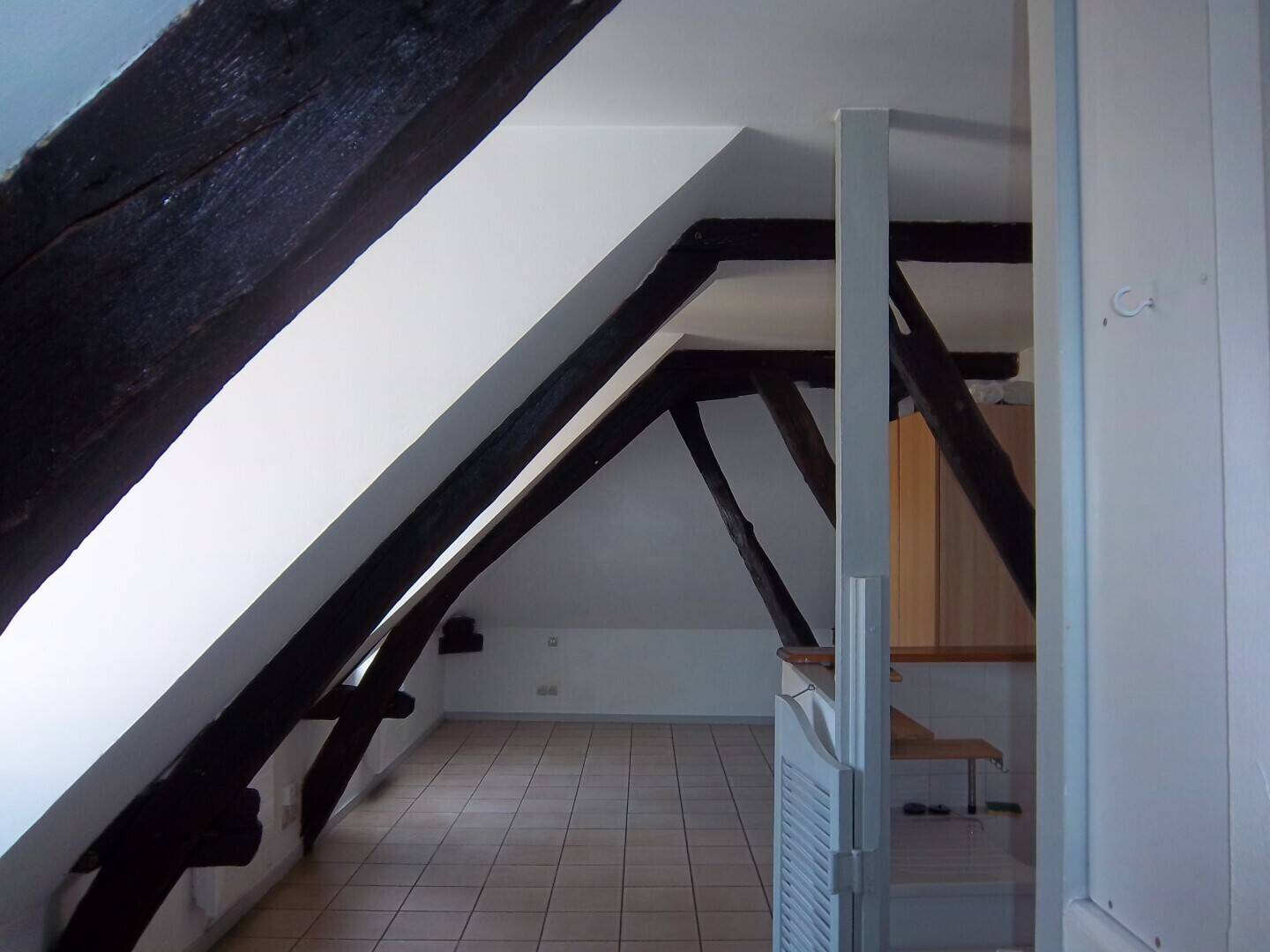 Maison à louer, 17m², DOLE