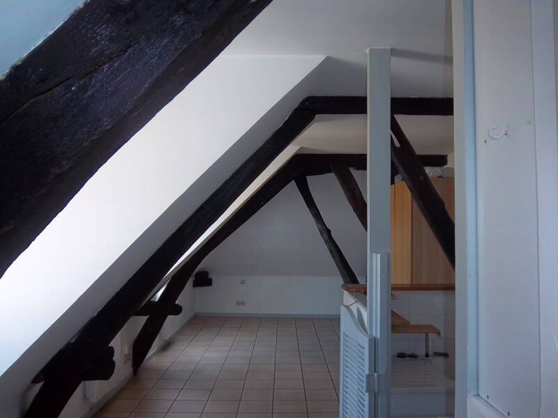Maison à louer, 17m², DOLE