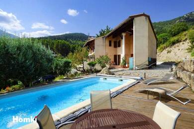 Villa à vendre 349 900 € 7 pièces 4 chambres 215 m² 2 975 m² de terrain Quillan 11500