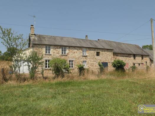 Maison à vendre 91 800 € 4 pièces 3 chambres 97,87 m² 12 000 m² de terrain Barenton 50720