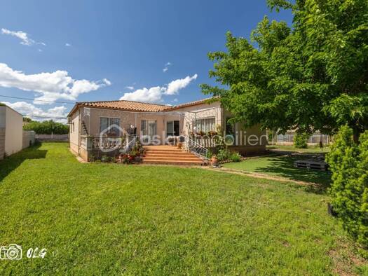 Villa à vendre 575 000 € 8 pièces 6 chambres 200 m² 1 729 m² de terrain Canet 34800