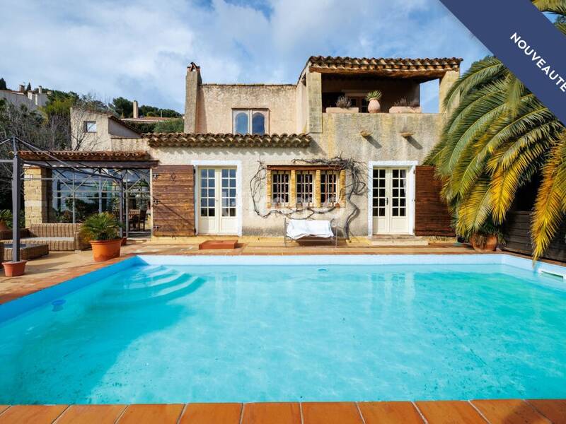 Maison à vendre, 260m², CASSIS