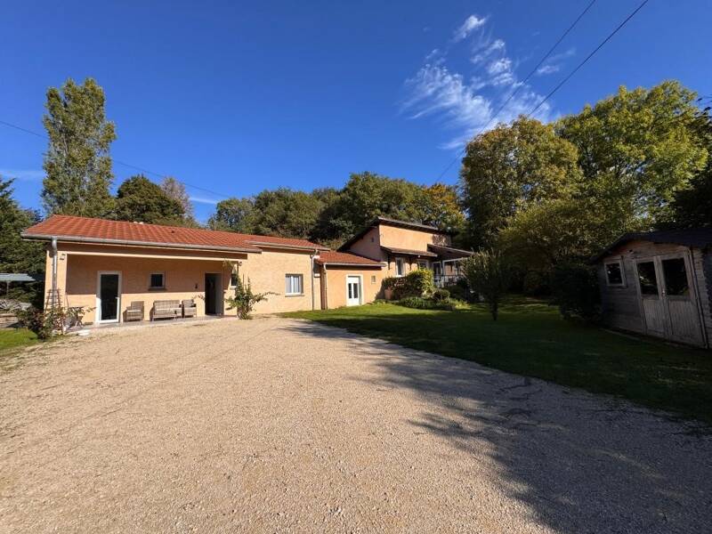 Maison à vendre, 161m², SICCIEU SAINT JULIEN ET CARISIEU