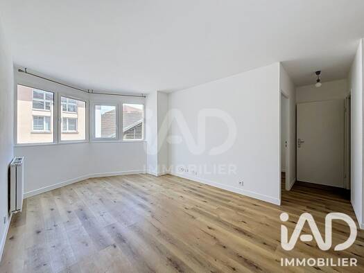 Appartement à vendre 147 000 € 2 pièces 1 chambre 34,06 m² Étage 1/3 Ascott-Village Ouest-Le Verger Roissy-en-Brie 77680
