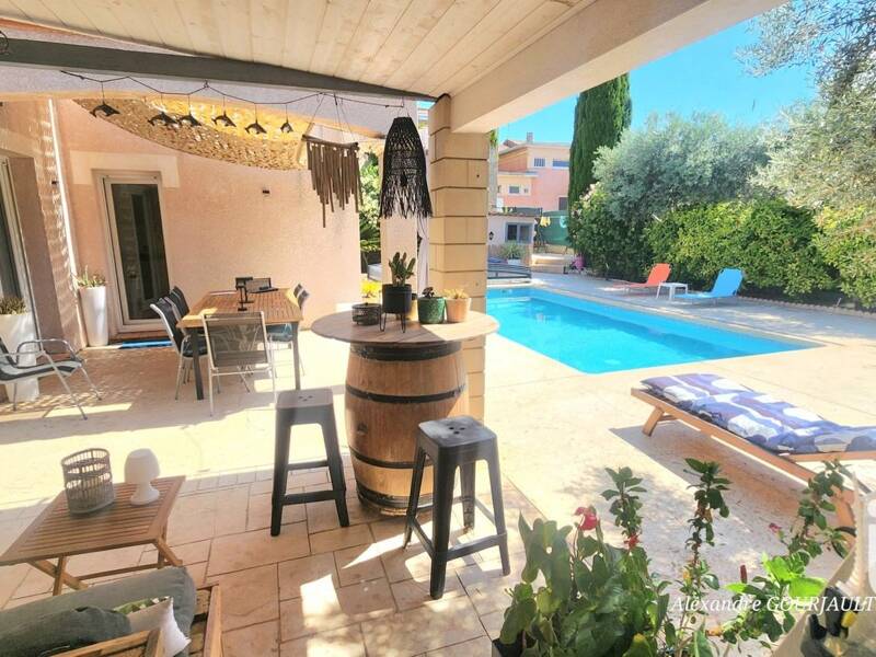 Maison à vendre, 200m², NISSAN LEZ ENSERUNE