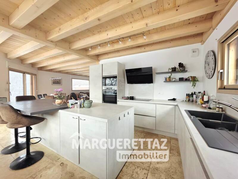 Maison à vendre, 156m², VIUZ EN SALLAZ