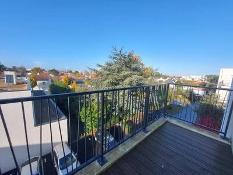 Maison à louer, 62m², REZE