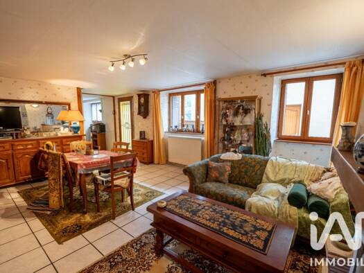 Maison à vendre 155 000 € 7 pièces 3 chambres 133 m² 129 m² de terrain Saint-Chély-d'Aubrac 12470