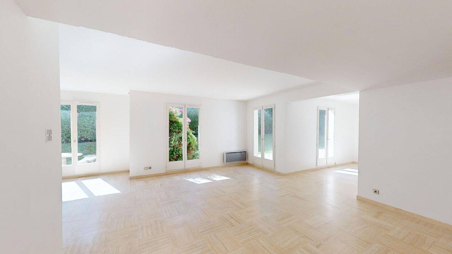 Maison à vendre, 227m², SAINT NOM LA BRETECHE