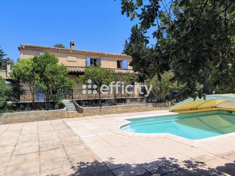 Maison à louer, 150m², SAINT CANNAT