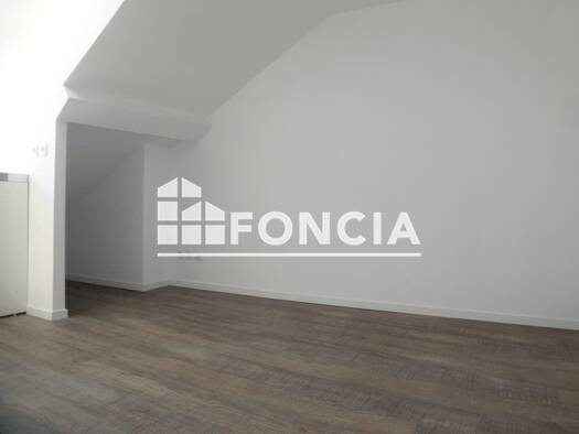 Appartement à louer 342 € 1 pièce 11,2 m² 5ème étage Championnet-Caserne de Bonne Grenoble 38000