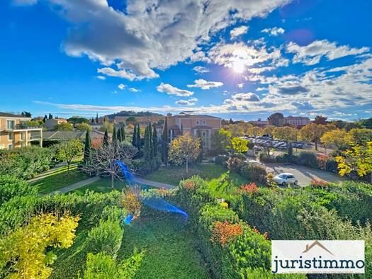 Appartement à vendre 399 000 € 4 pièces 3 chambres 108,1 m² Étage 3/3 Gironde-Cabrieres-Boisfeuillet-Lampourde Orange 84100